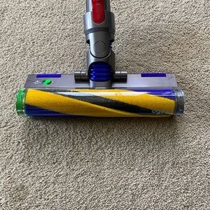 Dyson laser cleaner head